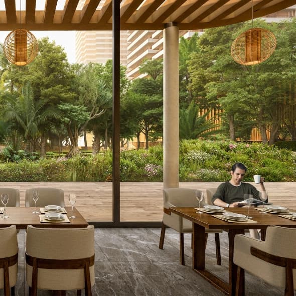 Swimming Pool & Deck